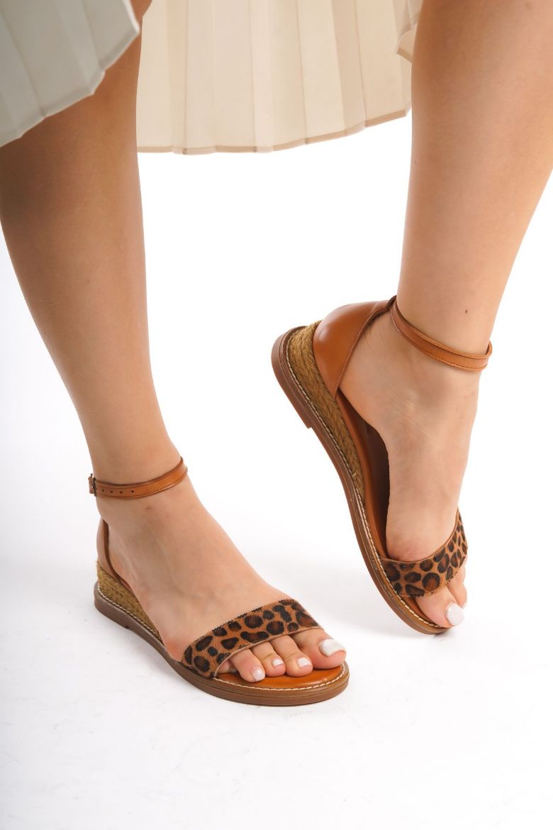 Hakiki Deri Topuklu Sandalet 35-41-42-43-44 Numara taba leopar resmi