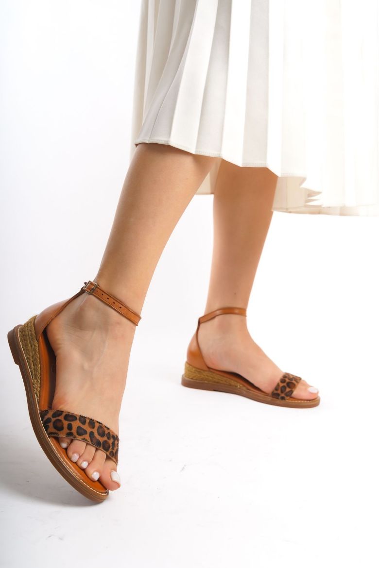 Hakiki Deri Topuklu Sandalet 35-41-42-43-44 Numara taba leopar resmi