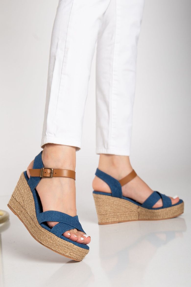 Denim Dokuma Kumaştan 33-34-35 Numaradan 41-42-43-44-45 Numaraya Kadar Dolgu Topuk Sandalet Denim resmi