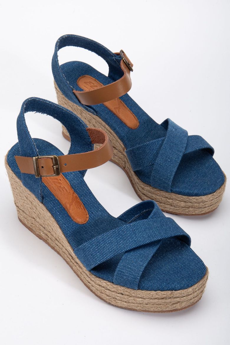 Denim Dokuma Kumaştan 33-34-35 Numaradan 41-42-43-44-45 Numaraya Kadar Dolgu Topuk Sandalet Denim resmi
