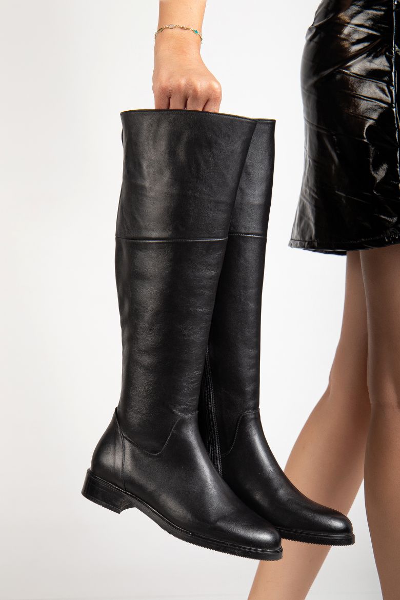 Hakiki Deri 33-34-35-36 Numaradan 41-42-43-44-45 Numaraya Kadar Kadın Kışlık Çizme Siyah resmi