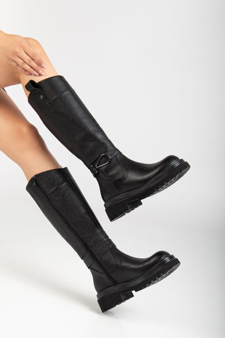 Hakiki Deri 36 Numaradan 41-42 Numaraya Kadar Kadın Kışlık Çizme Siyah resmi