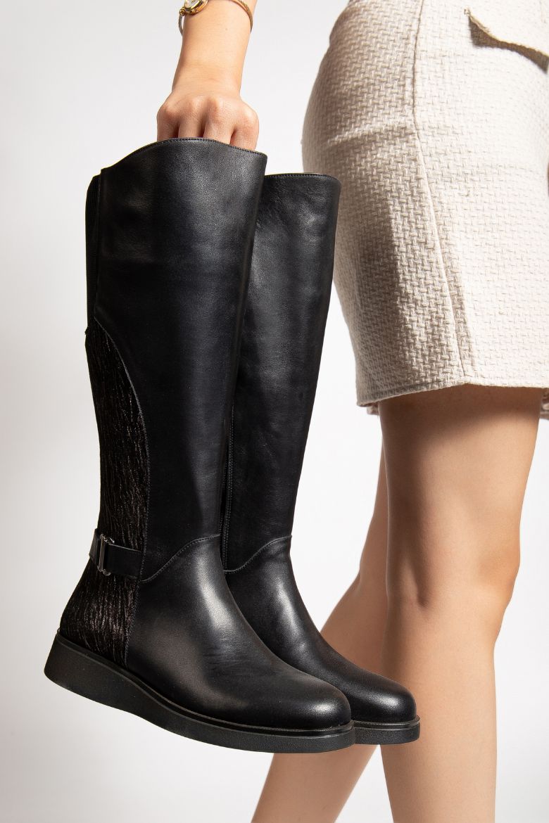 Hakiki Deri 36 Numaradan 41-42 Numaraya Kadar Kadın Kışlık Çizme Siyah resmi