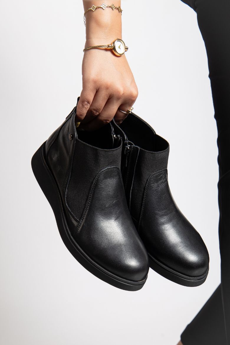 Hakiki Deri 36 Numaradan 41-42 Numaraya Kadar Kadın Kışlık Bot Siyah resmi