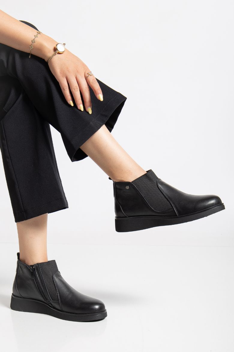 Hakiki Deri 36 Numaradan 41-42 Numaraya Kadar Kadın Kışlık Bot Siyah resmi