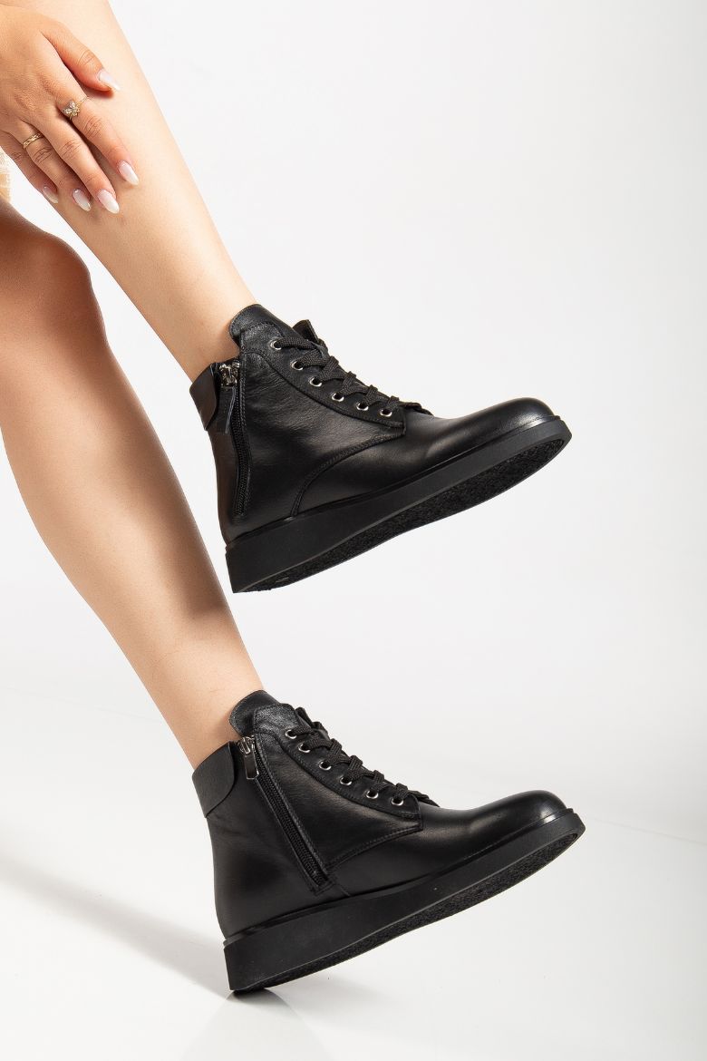 Hakiki Deri 36 Numaradan 41-42 Numaraya Kadar Kadın Kışlık Bot Siyah resmi