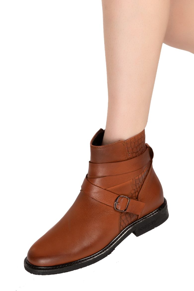 Taba Hakiki Deri Büyük Numara Kadın Bot Taba resmi