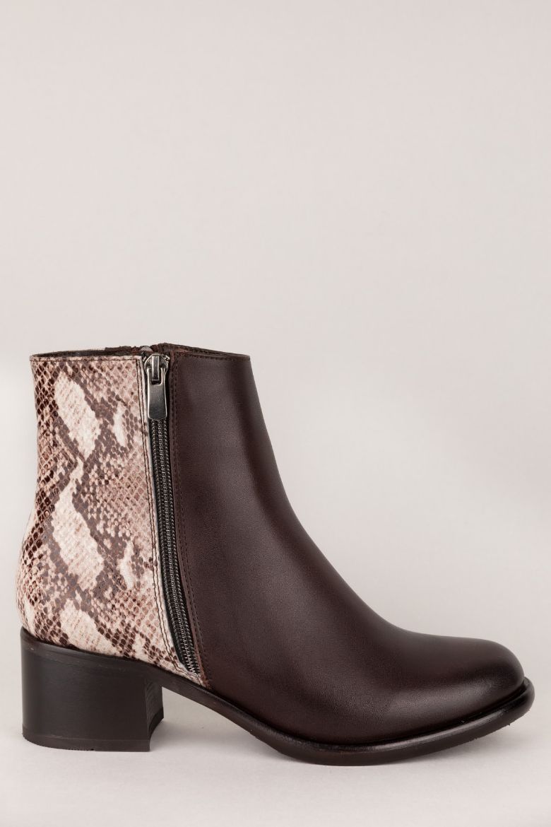 Kahverengi Yılan Derisi Baskılı Hakiki Deri Büyük Numara Kadın Kışlık Bot Kahverengi resmi