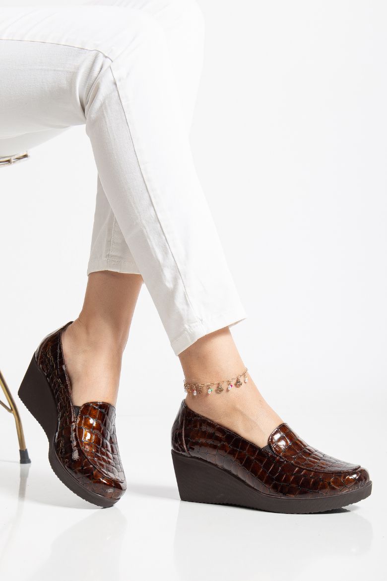 Hakiki Deri 35-36 Numaradan 41-42 -43-44 Numaraya Kadar Comfort Kadın Ayakkabı Kahverengi resmi