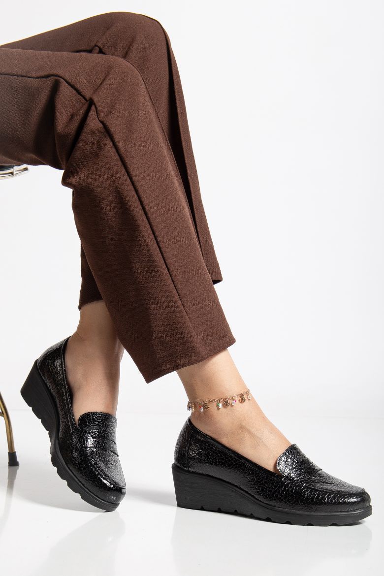 Hakiki Deri 36 Numaradan 41-42 Numaraya Kadar Comfort Kadın Ayakkabı Siyah resmi