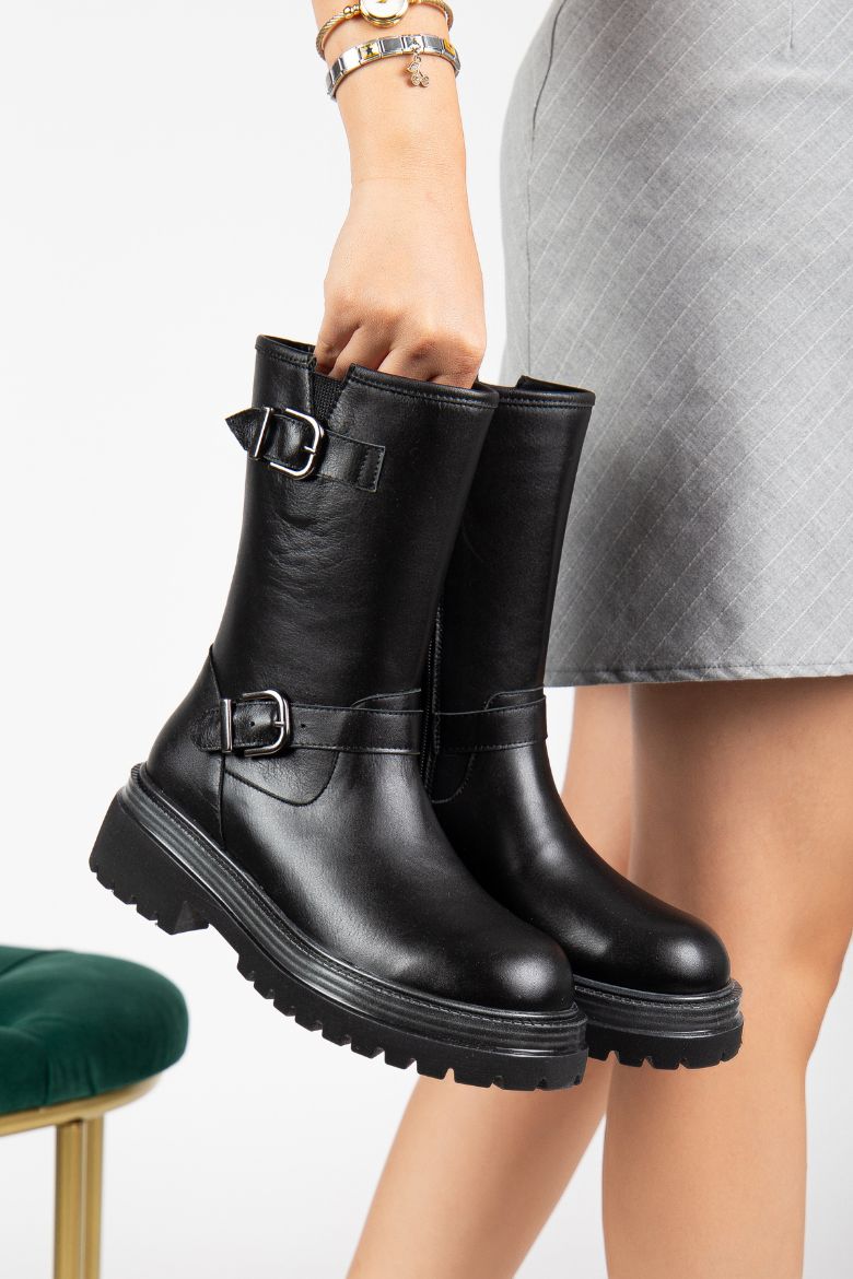 Hakiki Deri 35 Numaradan 41-42-43 Numaraya Kadar Kadın Kışlık Bot Siyah resmi