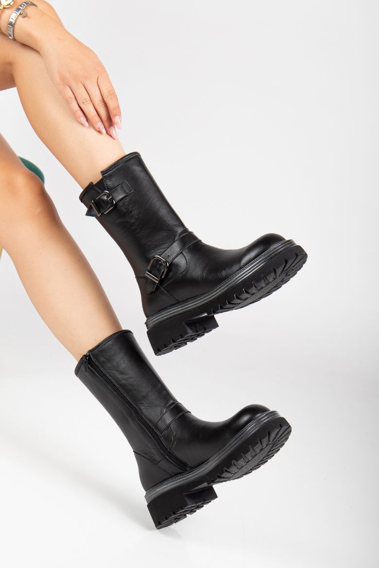 Hakiki Deri 35 Numaradan 41-42-43 Numaraya Kadar Kadın Kışlık Bot Siyah resmi