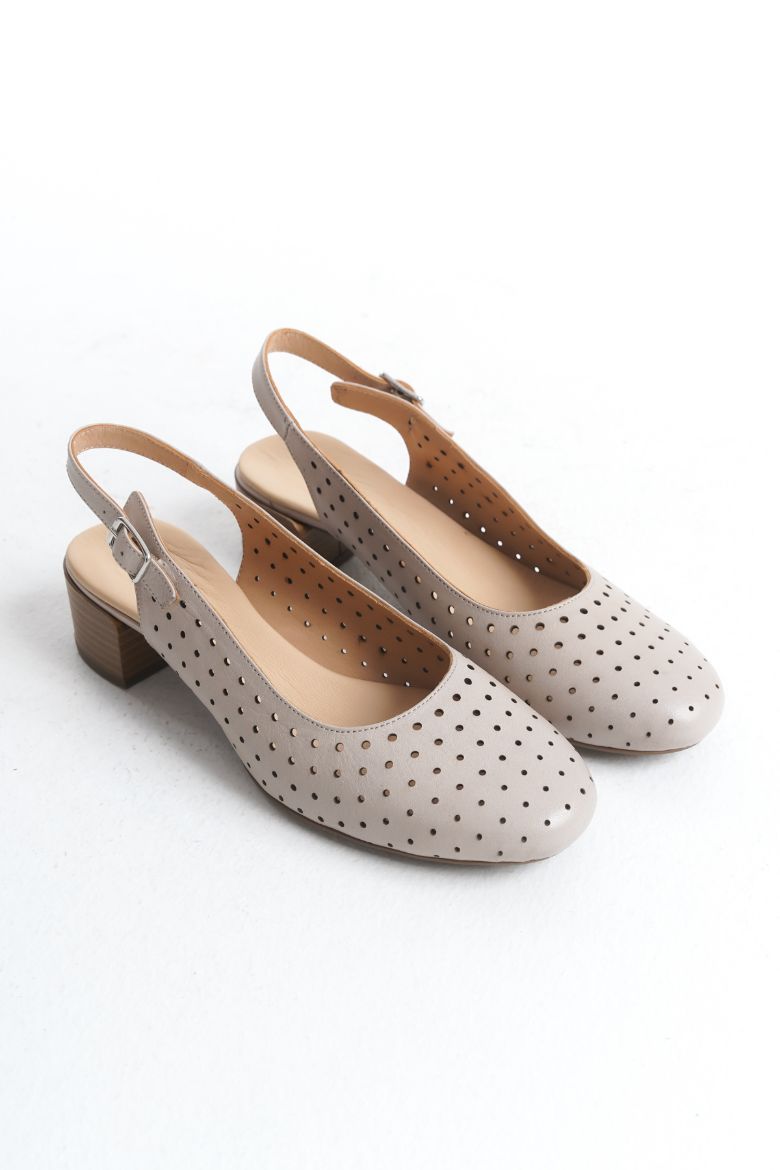 Hakiki Deri 36 Numaradan 42 Numaraya Kadar Topuklu Ayakkabı Krem resmi