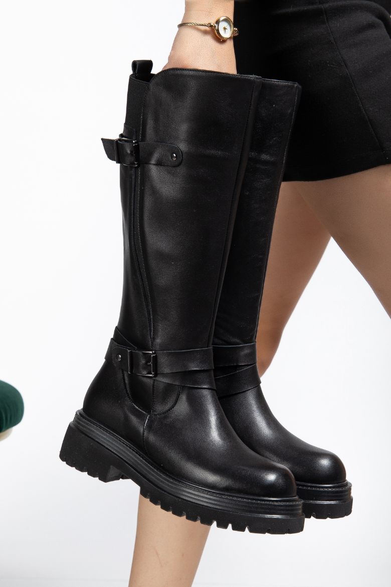 Hakiki Deri 33-34-35 Numaradan 41-42-43 Numaraya Kadar Kadın Kışlık Çizme Siyah resmi