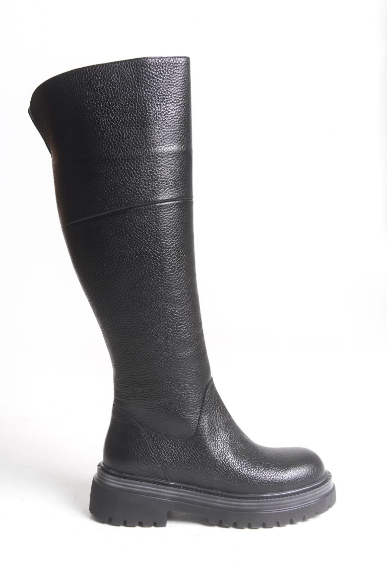 Hakiki Deri 35-36 Numaradan 41-42-43 Numaraya Kadar Kadın Kışlık Çizme Siyah resmi