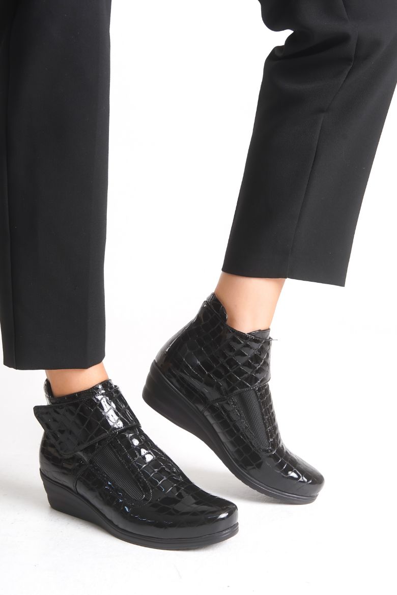 Hakiki Deri 33-34-35-36 Numaradan 41-42-43-44-45 Numaraya Kadar Comfort Kadın Bot Siyah resmi