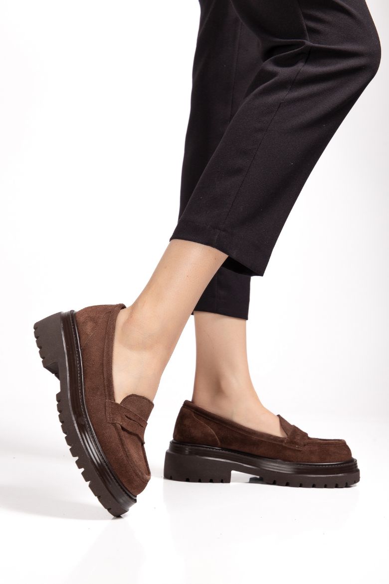 Hakiki Deri 33-34-35 Numaradan 41-42-43 Numaraya Kadar Kadın Süet Ayakkabı Kahverengi resmi