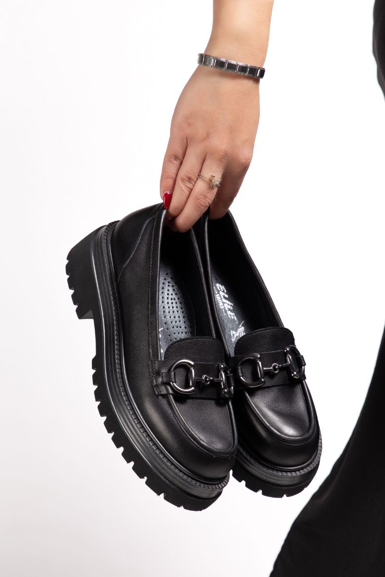 Hakiki Deri 33-34-35 Numaradan 41-42-43 Numaraya Kadar Kadın Ayakkabı Siyah resmi