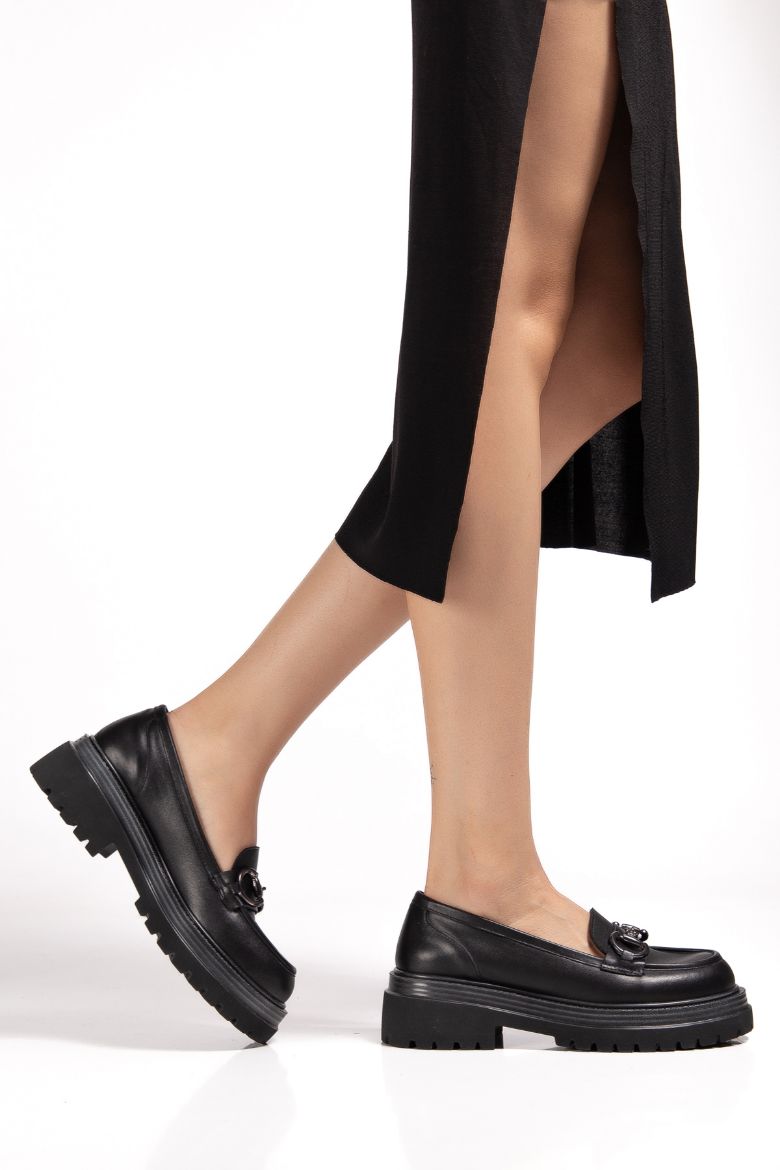 Hakiki Deri 33-34-35 Numaradan 41-42-43 Numaraya Kadar Kadın Ayakkabı Siyah resmi