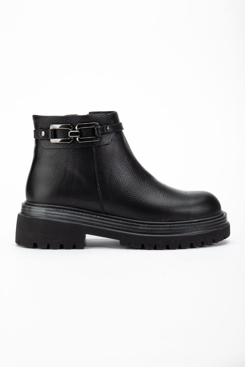 Hakiki Deri 33-34-35 Numaradan 41-42-43 Numaraya Kadar Kadın Kışlık Bot Siyah resmi