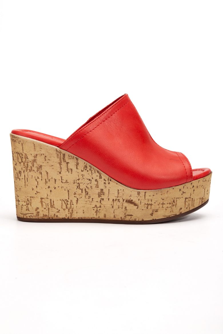 Hakiki Deri 34-35-36-37-38-39-40 Numara Doğal Mantar Görünümlü Kadın Terlik Kırmızı resmi
