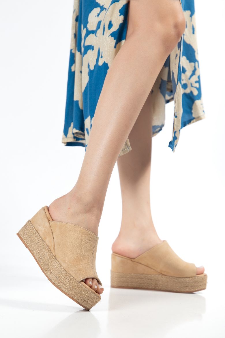 Hakiki Deri 33-34-35-36-37-38-39-40-41-42-43-44-45 Numara Dolgu Topuk Terlik Cappuccino Süet resmi