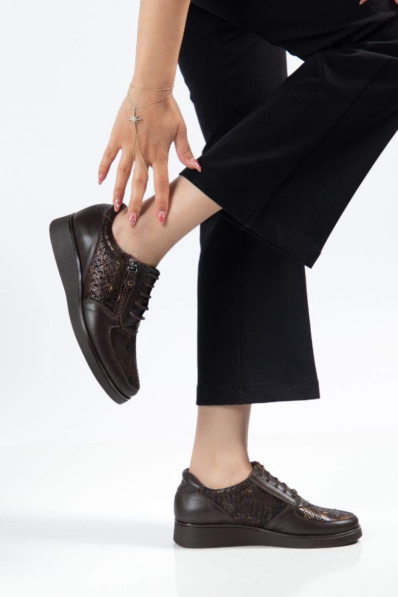 Hakiki Deri 36-37-38-39-40-41-42 Numara Fermuarlı Kadın Ayakkabı Kahverengi resmi