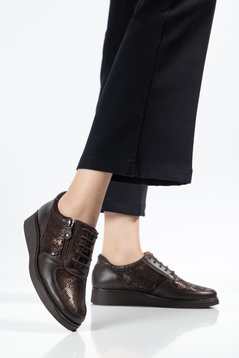 Hakiki Deri 36-37-38-39-40-41-42 Numara Fermuarlı Kadın Ayakkabı Kahverengi resmi