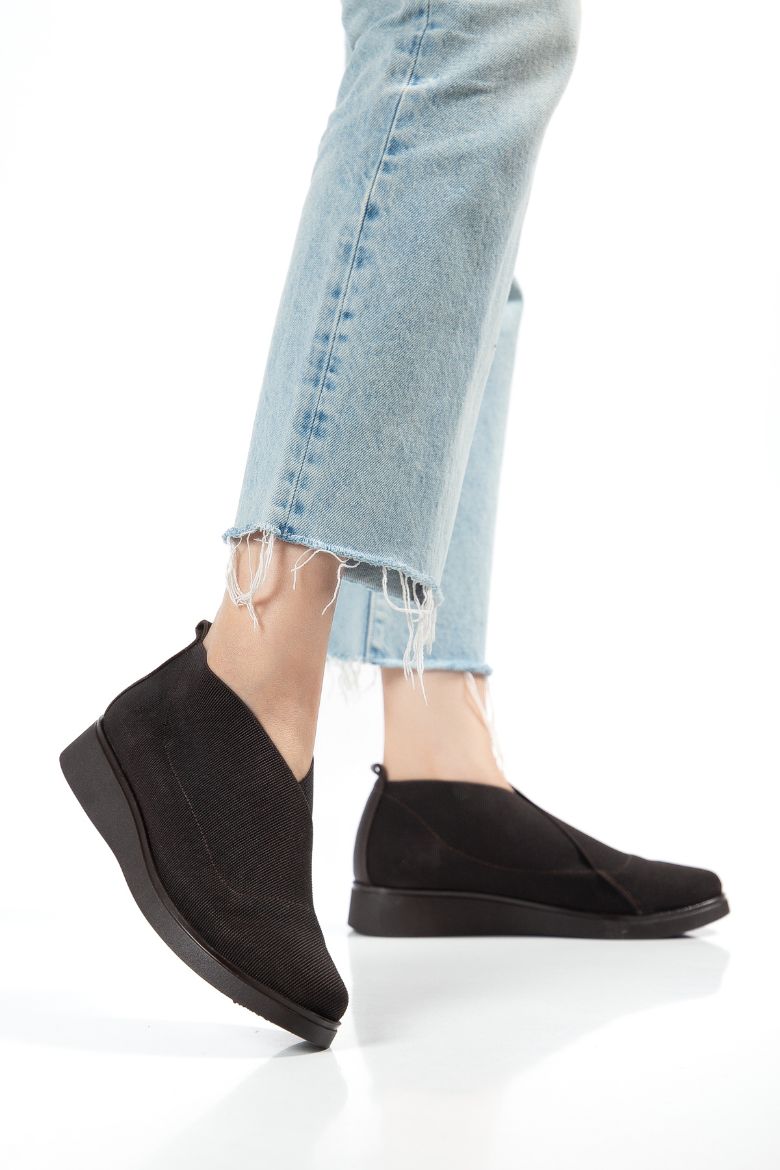 Lastikli Tekstil Malzemesinden 36 Numaradan 41-42 Numaraya Kadar Comfort Kadın Ayakkabı Siyah resmi