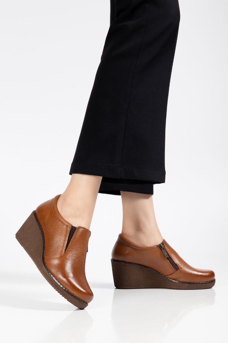 Hakiki Deri 34-35 Numaradan 41-42 Numaraya Kadar Kadın Ayakkabı Fındık resmi