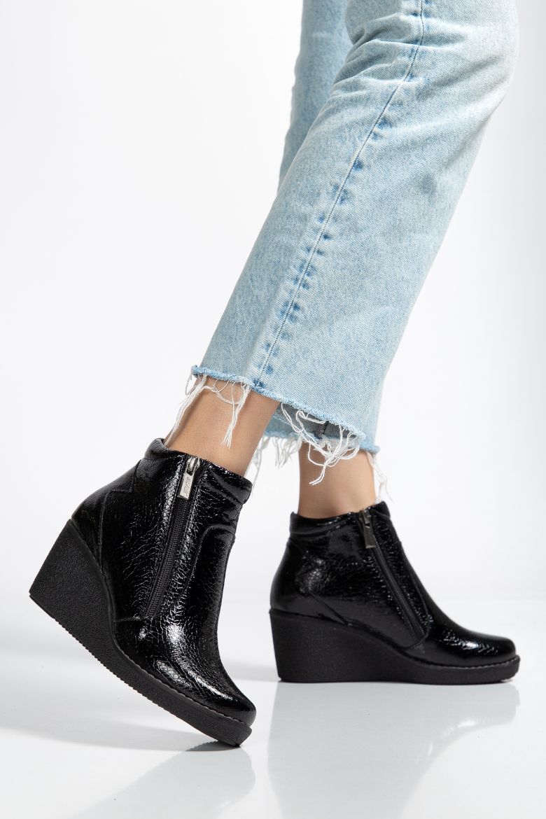 Hakiki Deri 34 -35 Numaradan 41-42 Numaraya Kadar Dolgu Topuk Kadın Bot Siyah Chicago resmi