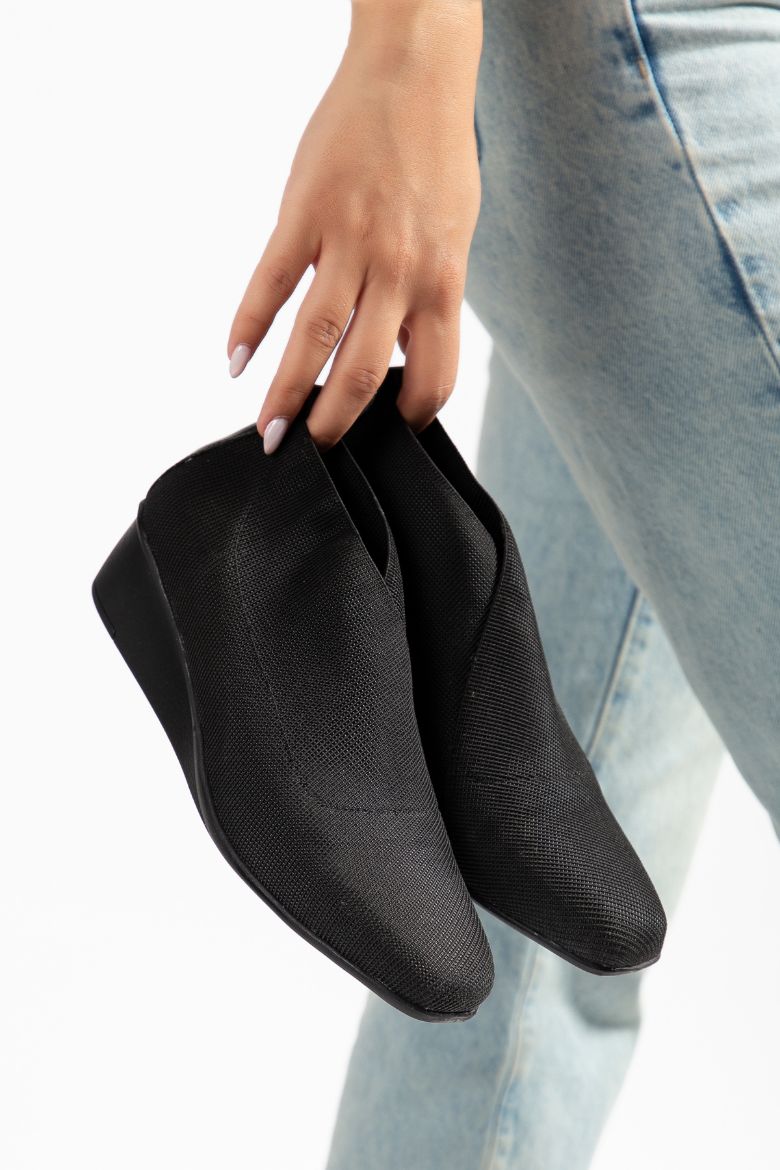 Dolgu Topuk Comfort 33-34-35 ten 41-42 Numaraya Kadar Kadın Ayakkabı Siyah resmi